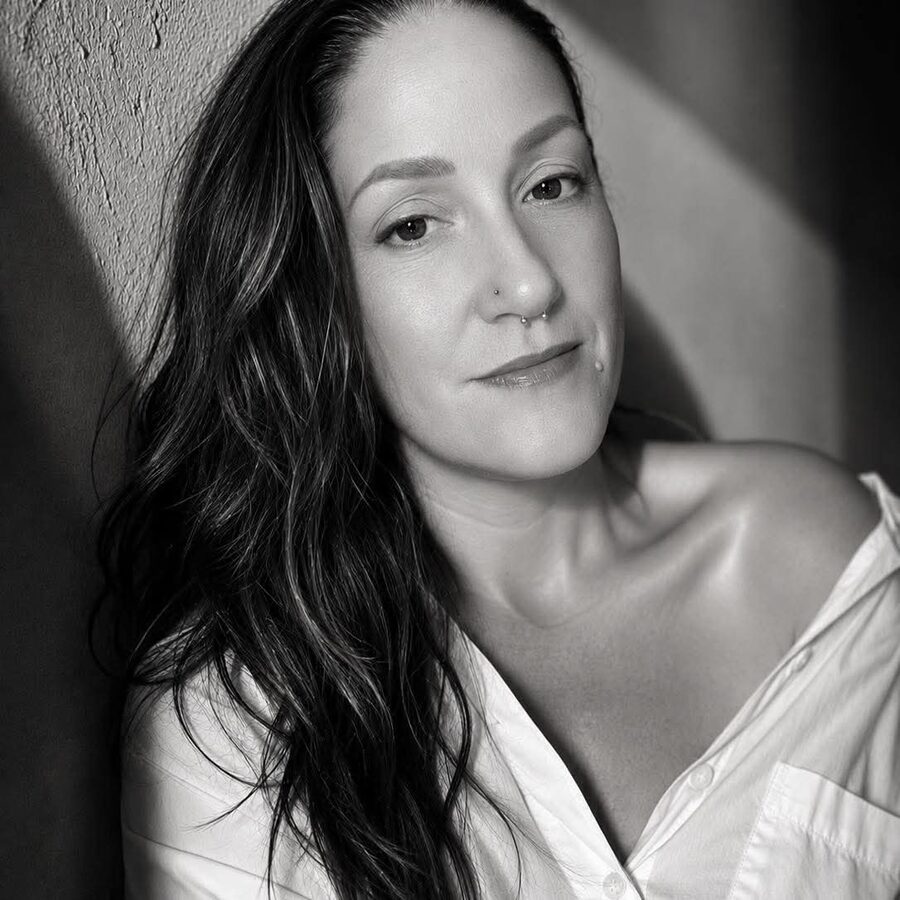 Tara Davies, Aesthetic Practitioner